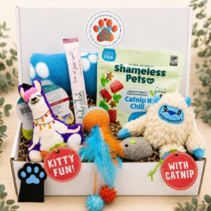 Fun Cat Gift Box – Plush Llama and Yeti Toys, Treats & Blanket